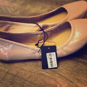 Forever 21 Nude Flats NWT